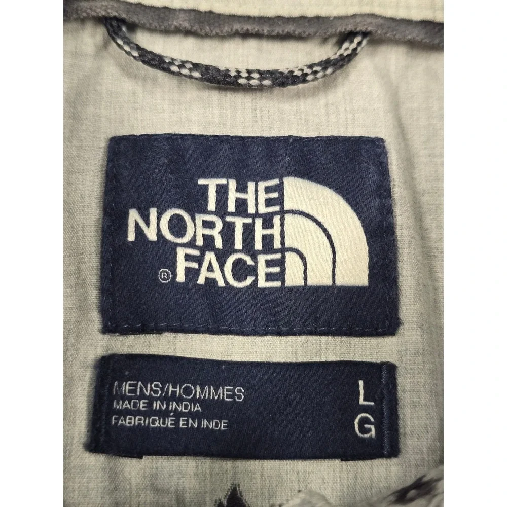 North Face Mens‎ Large Grey Campfire Embroidered Short Sleeve Button Down Shirt